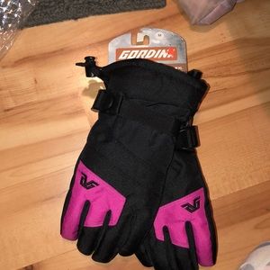 Waterproof gloves